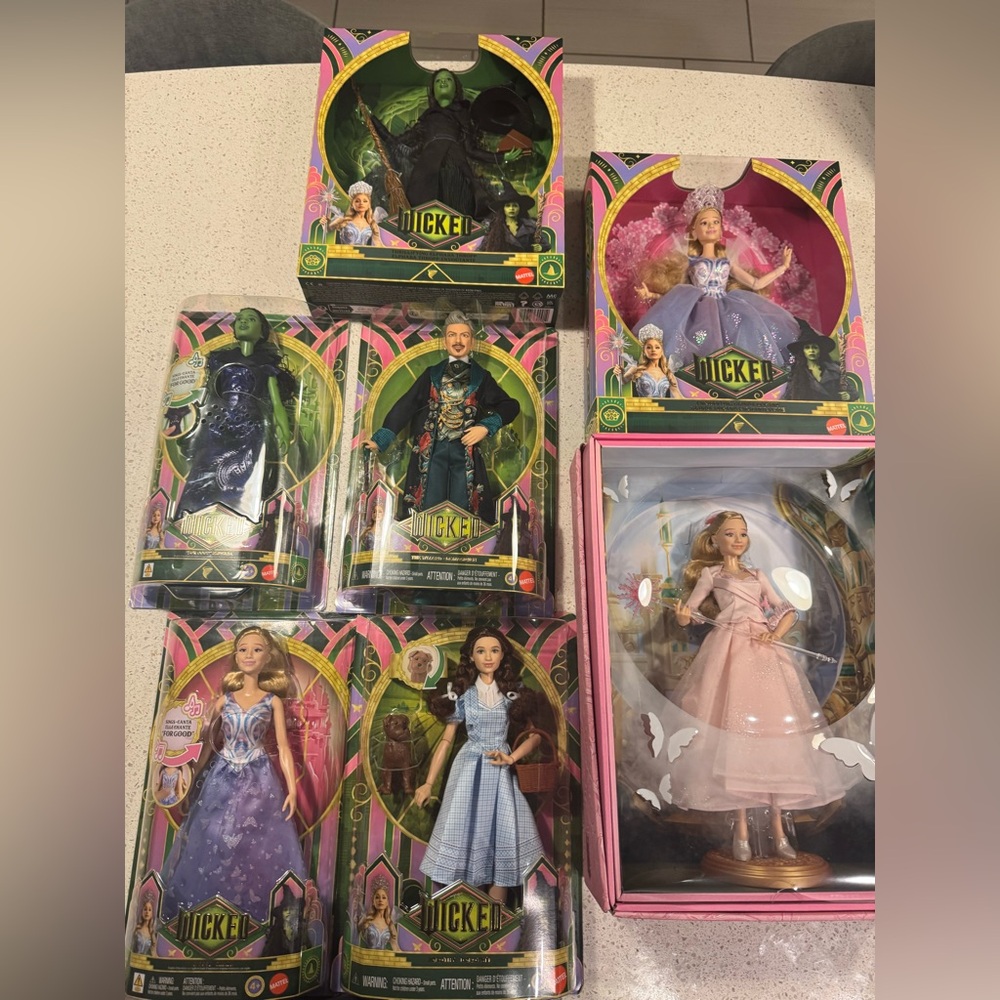 The Complete Wicked For Good Mattel Dolls Collection 7 Dolls: Dorothy, Glinda…